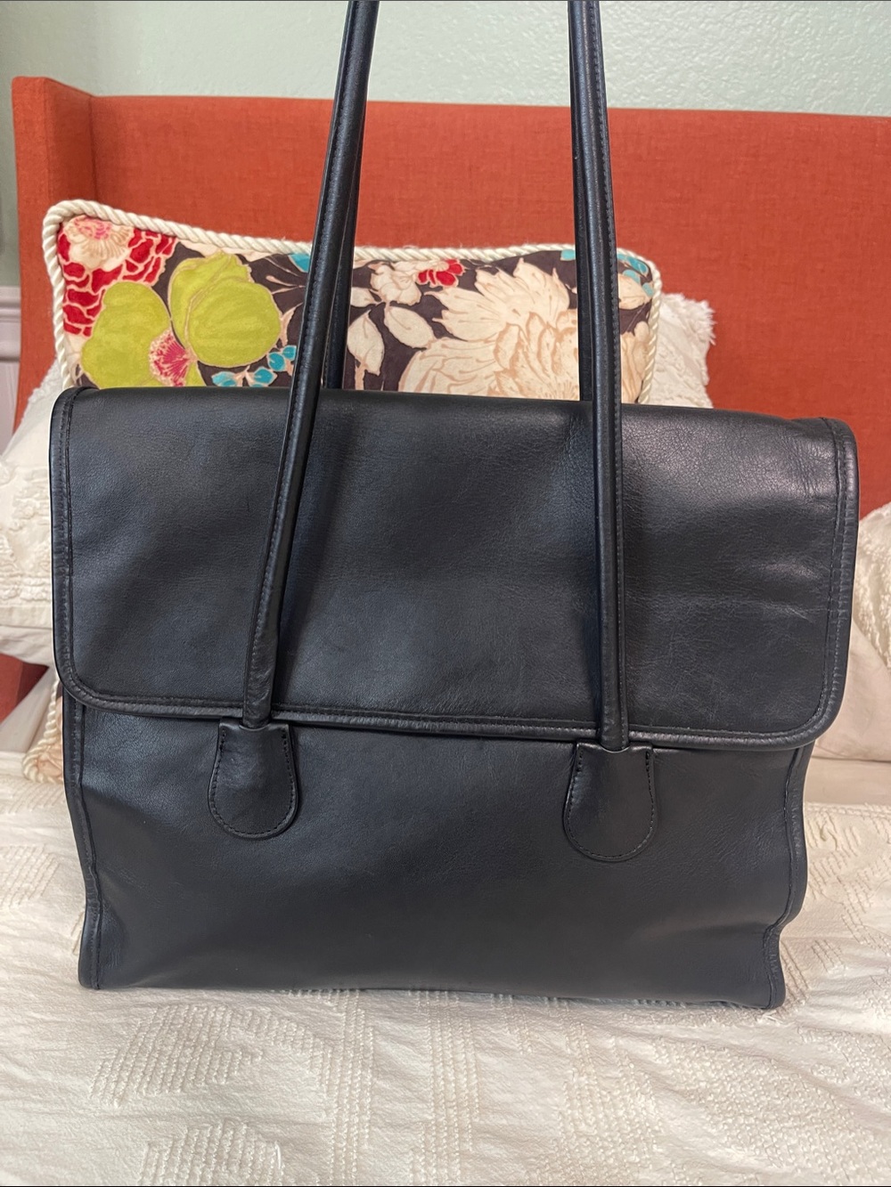 Vintage Coach 4170 Black Leather flap shoulder tote